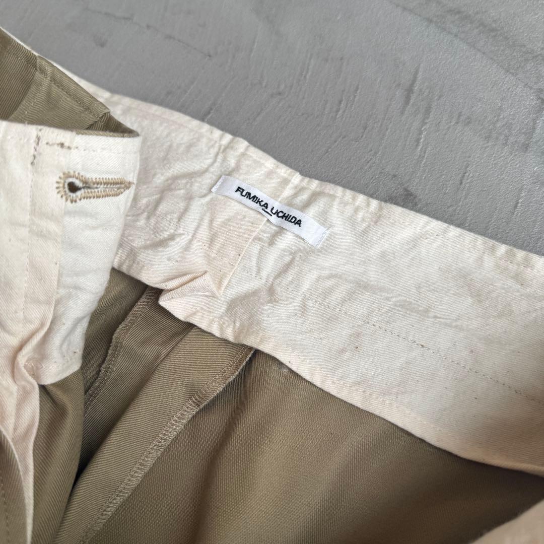 フミカウチダ UNIFORM WEAPON 2-TUCK PANTS 34