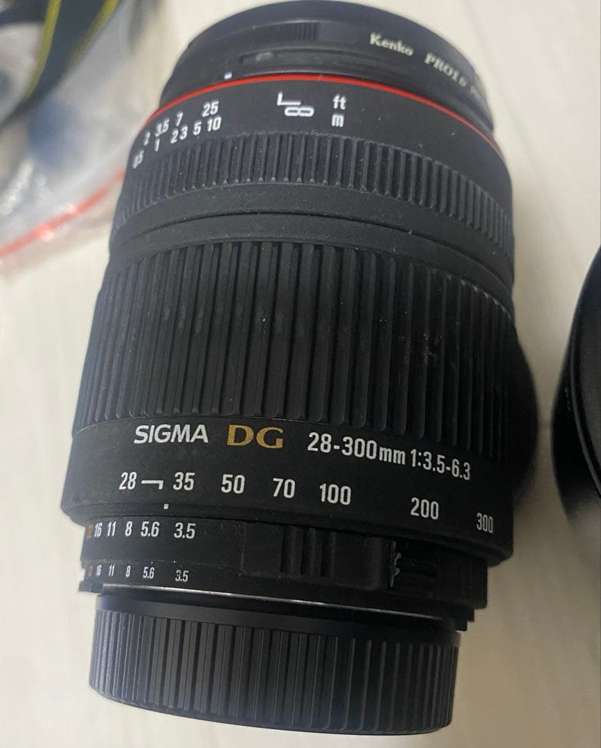 値下　Nikon D7000 レンズ3本セット　カスタム付属品付き