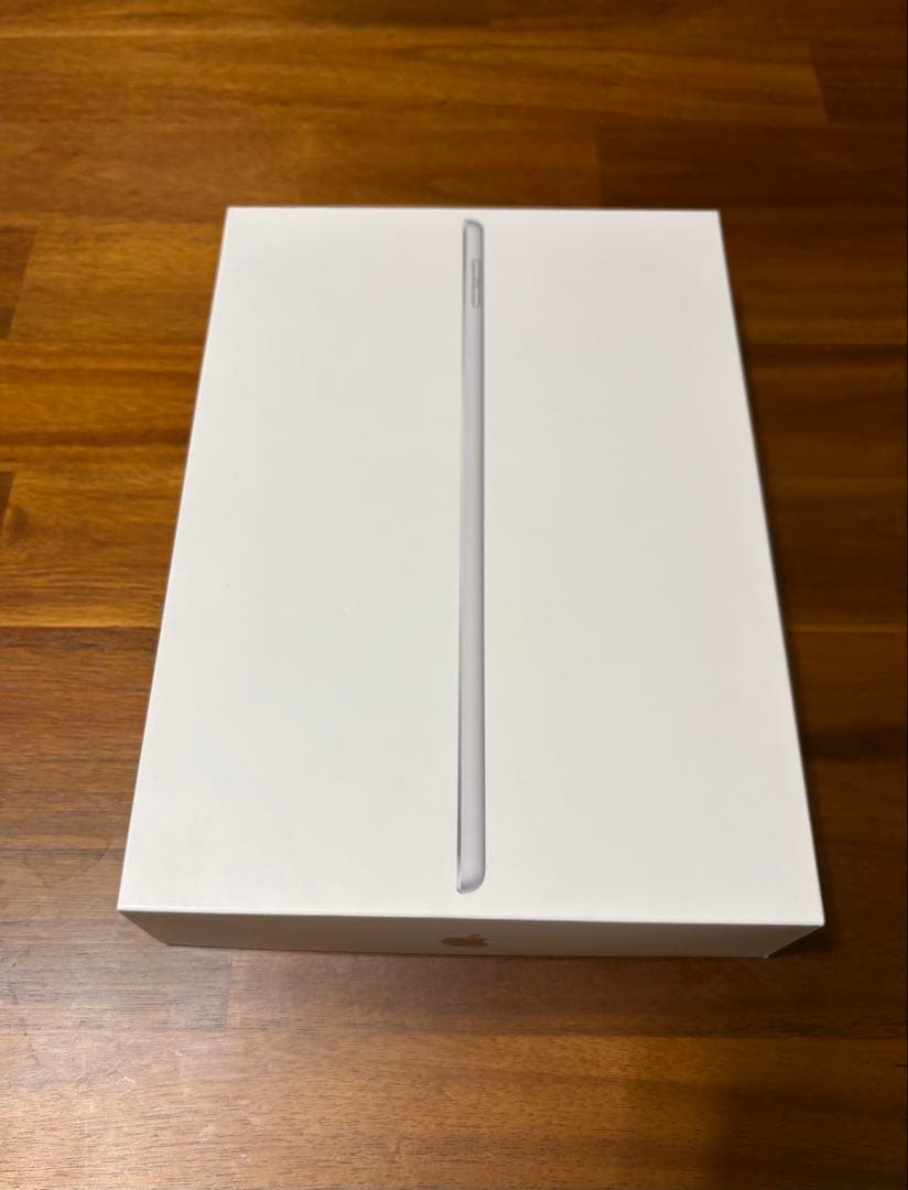 Apple iPad シルバー 本体　第9世代　256G