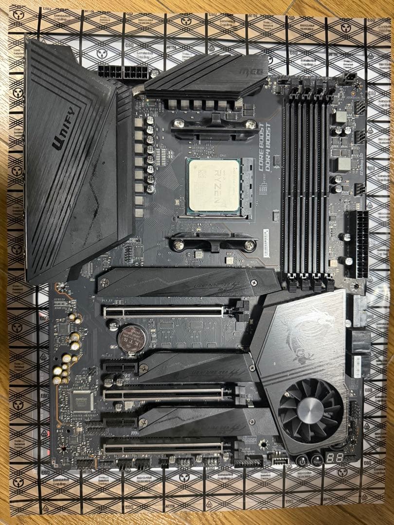 CPU Ryzen 7 5800X & MSI MEG X570 UNIFY