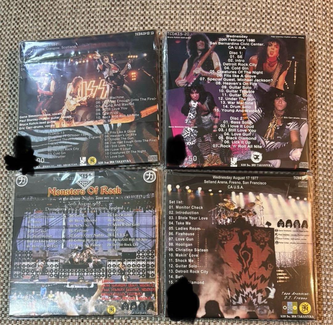 Kiss / 4枚セット