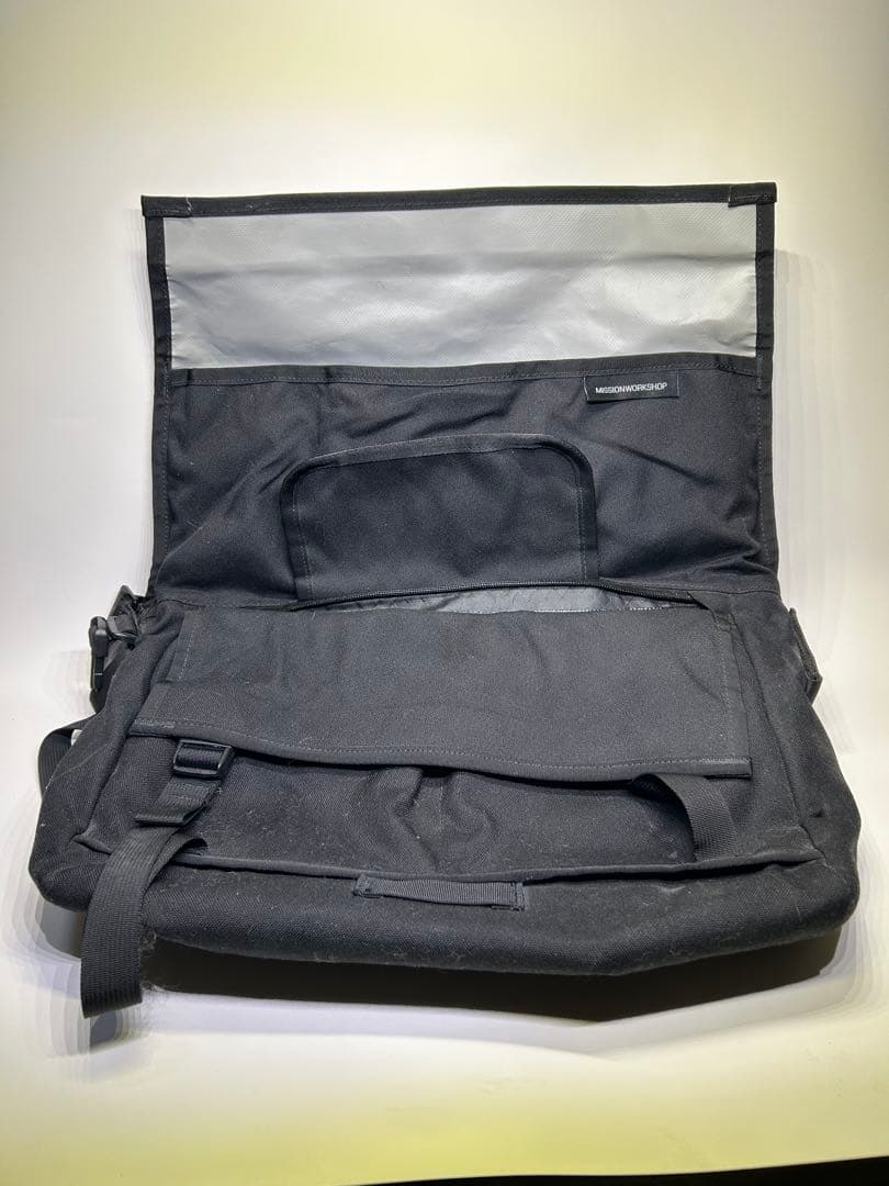MISSIONWORKSHOP ブラック メッセンジャーバッグ35L
