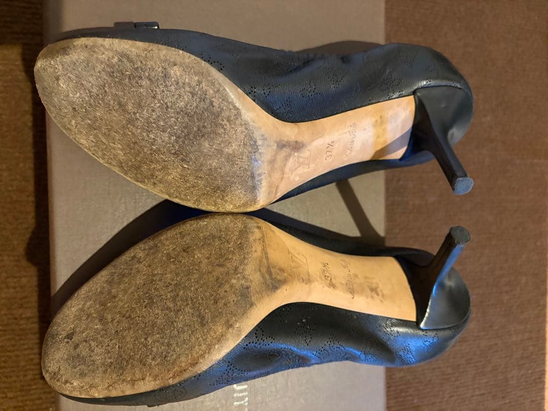 Louis Vuitton ブラック ハイヒール　7ハーフ