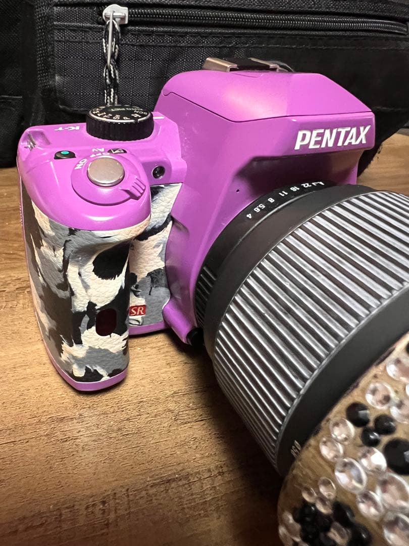 PENTAX デジタル一眼レフカメラ パープル　限定からー　レアカラー　カメラ
