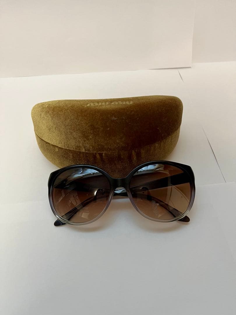 miu miu ブラウン サングラス