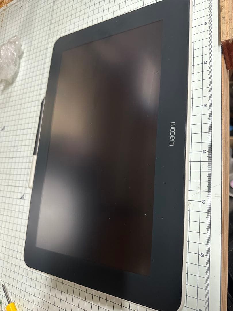 Wacom One 液晶ペンタブレット 本体とペン付き