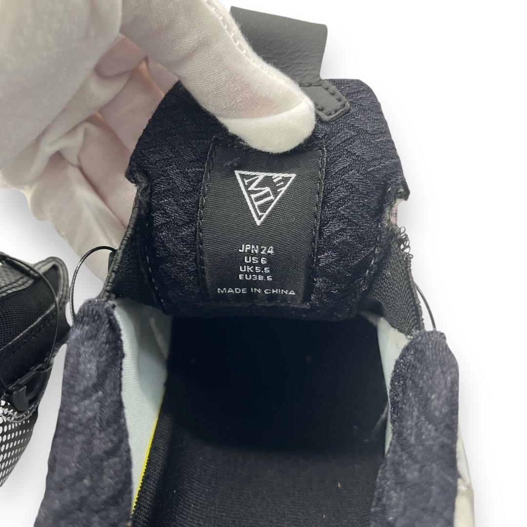 未使用■マーク&ロナ　ゴルフ　ワイヤースニーカー　オーソライト　男女兼用