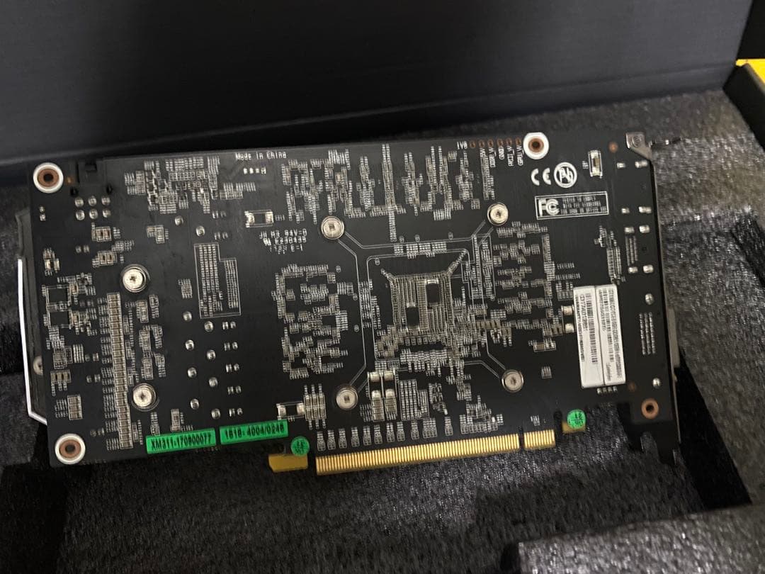 【美品・箱あり】GTX 1060 6GB デュアルファンモデル