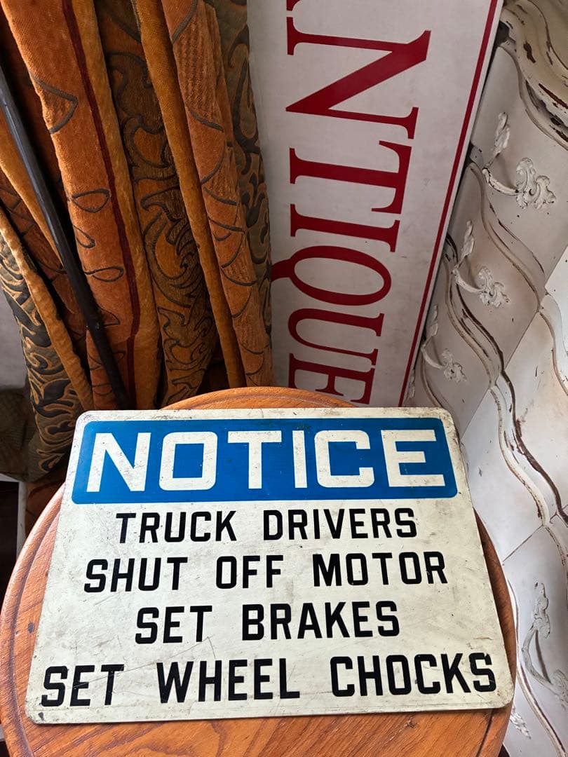 アンティーク　サイン　プレート　看板　道路標識　交通標識　NOTICE アメリカ