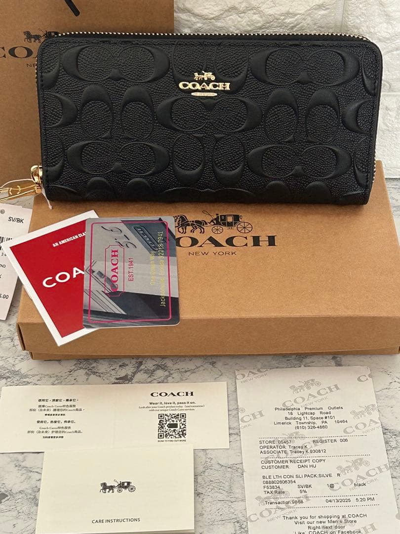 COACH ブラック長財布