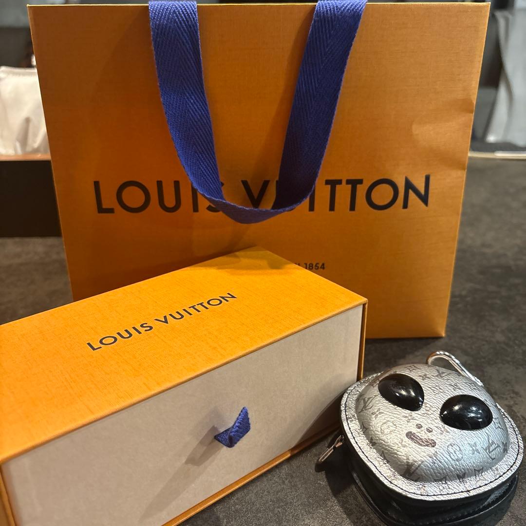 バックチャーム.LVエイリアン　ケース