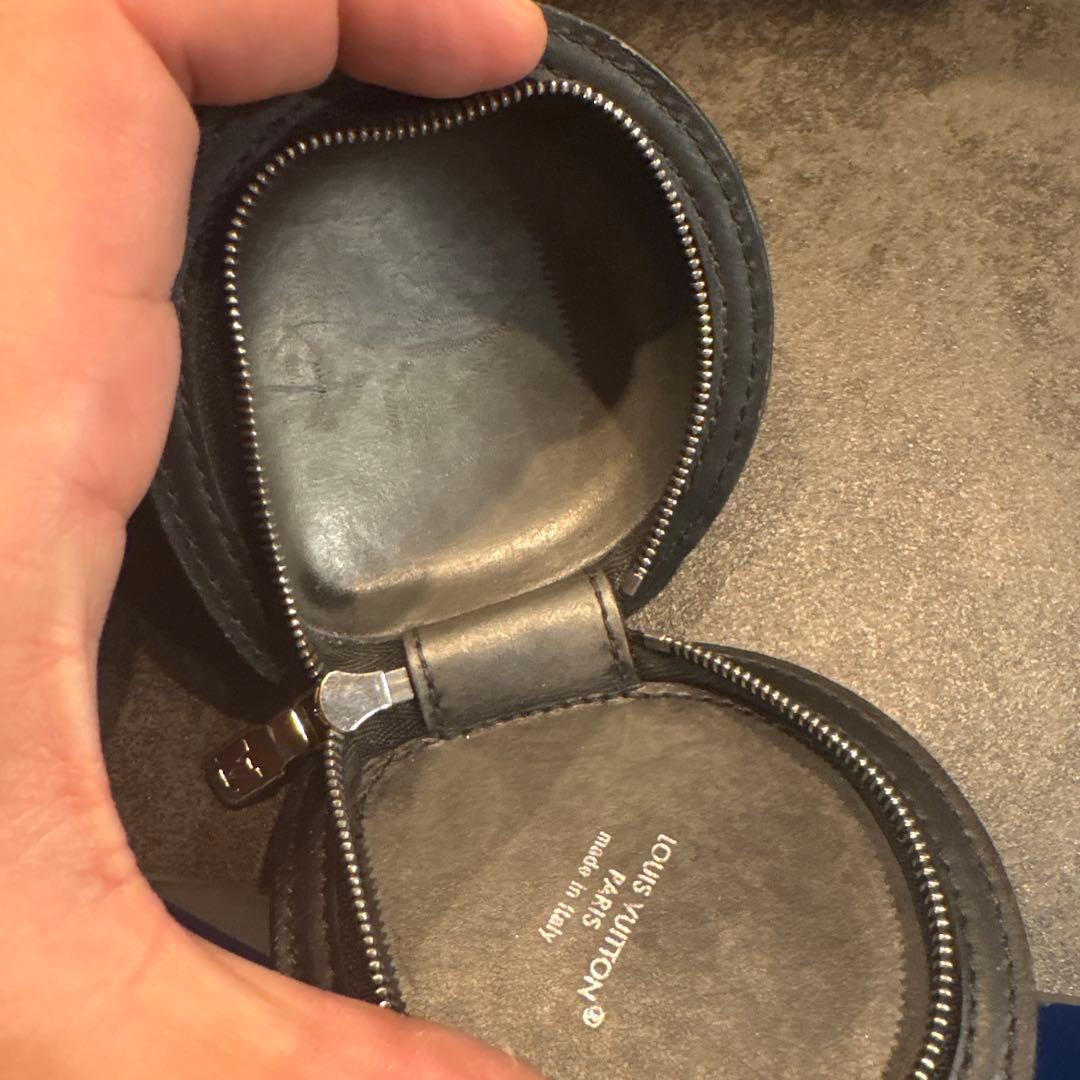 バックチャーム.LVエイリアン　ケース