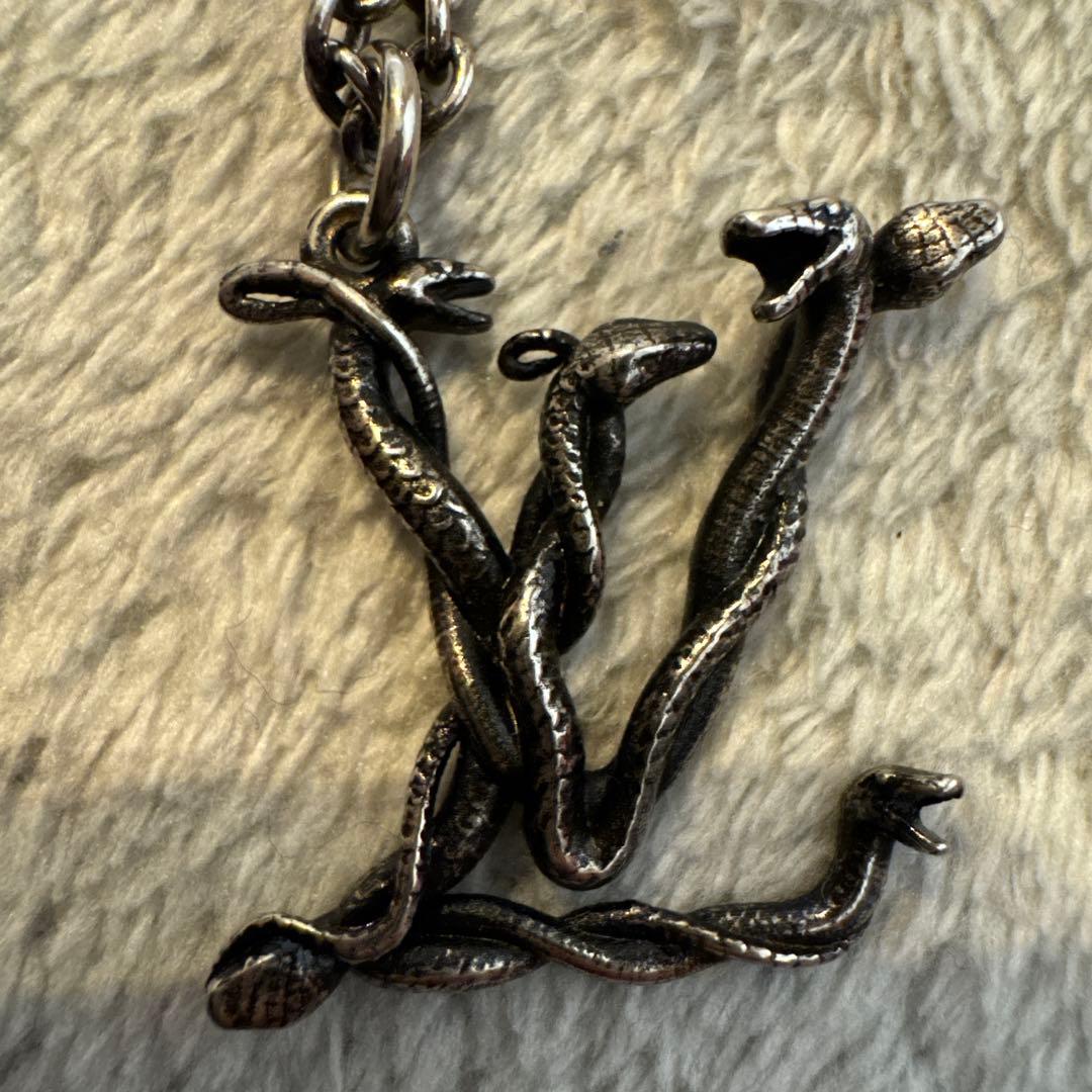 フ*ム様 ✨極美品✨louis vuitton LV ネックレス モノグラム柄