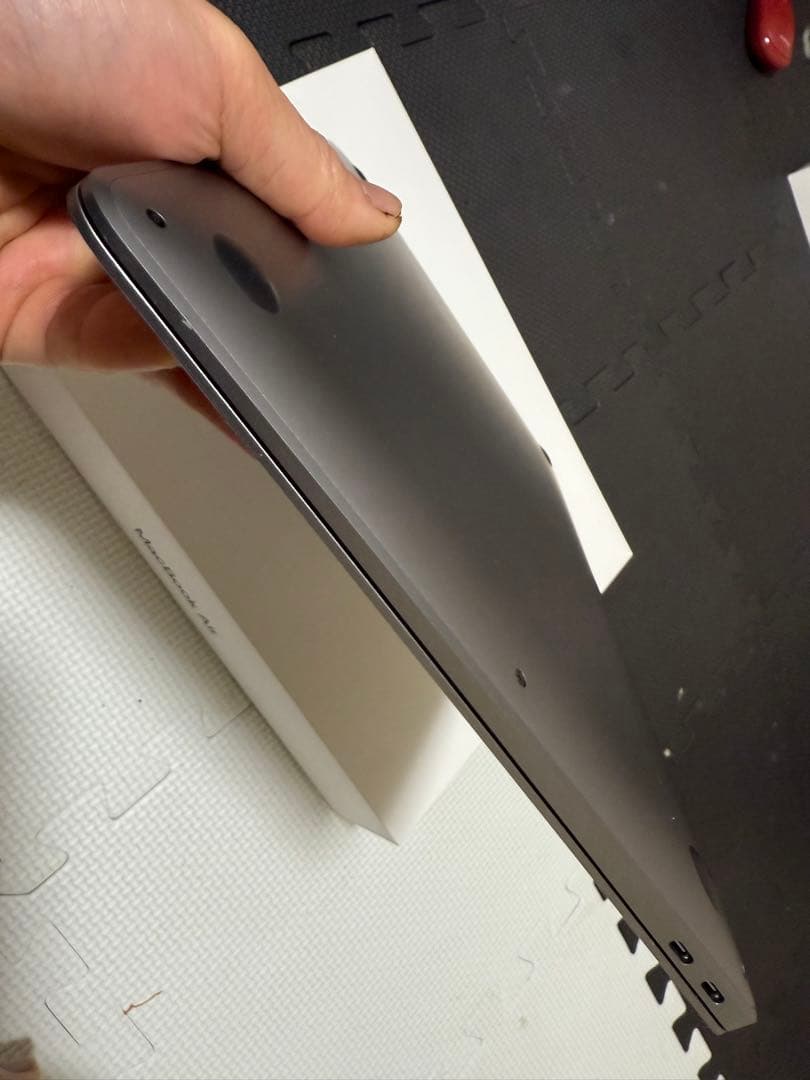 Apple MacBook Air 13インチ スペースグレイ