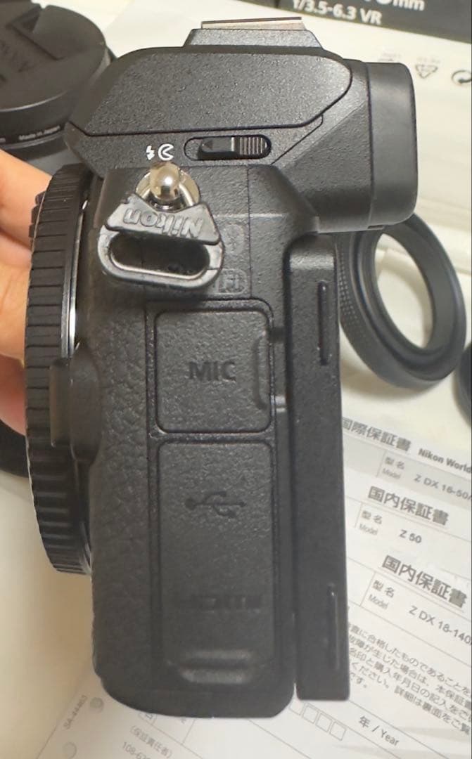 (大幅値下げ中）NikonＺ50 ボディ　おまけ有