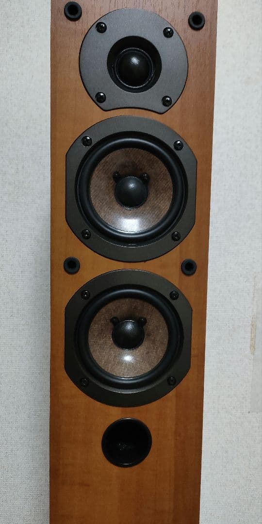 「ゆき」　ONKYO　D−105Fトールボーイスピーカー 左右（動作品）