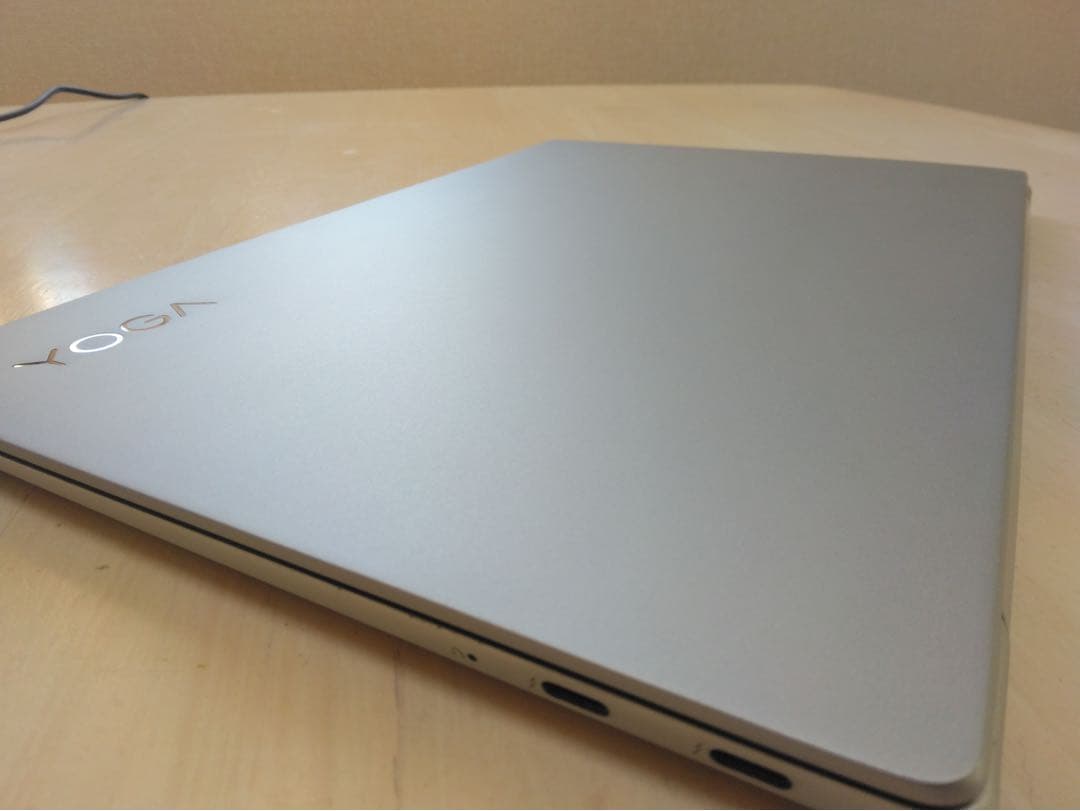 【訳あり】YOGA S730(Core i5/メモリ8GB/13.3型フルHD)