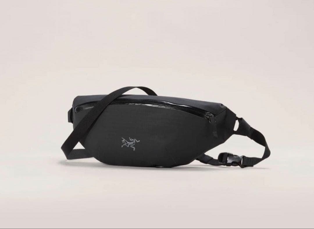 Arc'teryx グランヴィル クロスボディ バッグ