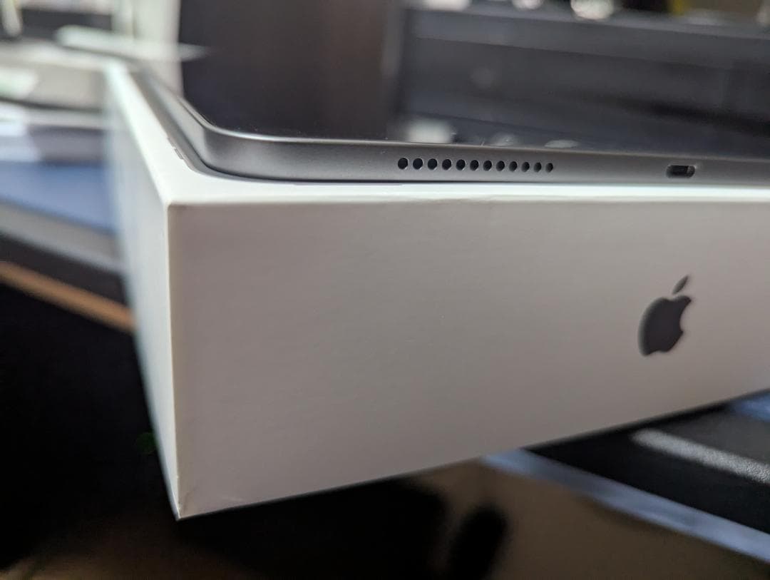 【おまけ付】iPad Air 第5世代 256GB Wi-Fiモデル・超美品