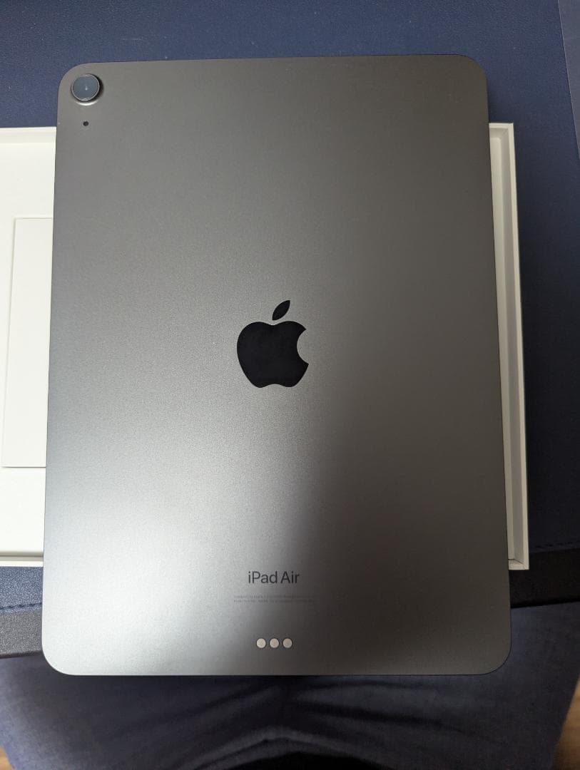 【おまけ付】iPad Air 第5世代 256GB Wi-Fiモデル・超美品