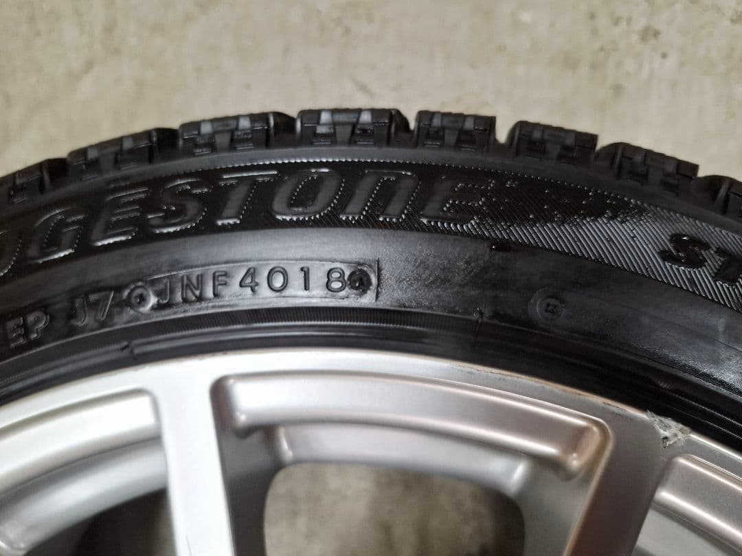 スバル レガシィ STI ts 18インチ 8.0J 純正 ホイールタイヤ