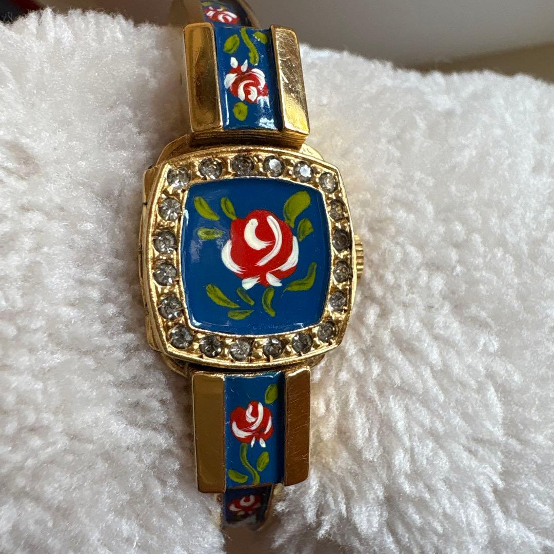 チャンドラー　腕時計　ブレスレット　薔薇