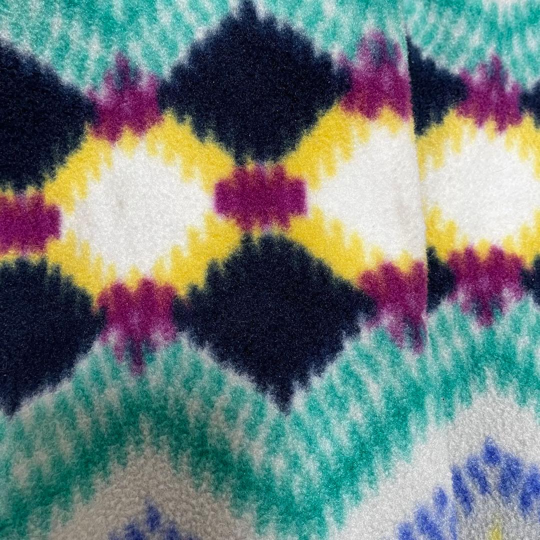 で*ろ様 パタゴニア　Patagonia シンチラスナップT 総柄