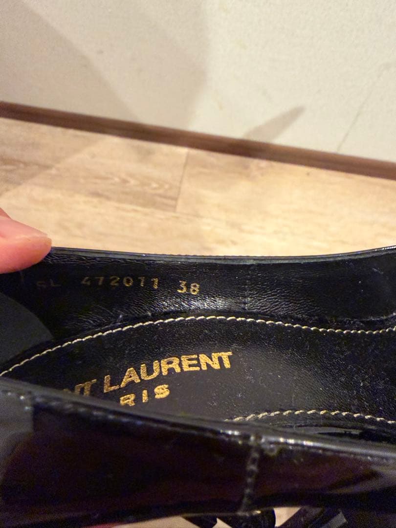 【極美品】サンローラン パリ エナメル パンプス ブラック 38（25cm）