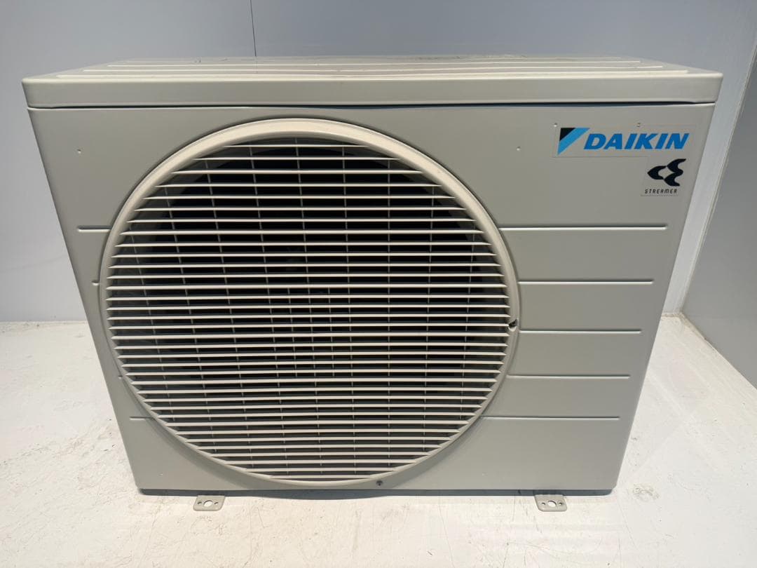 273　DAIKIN　2021年製エアコン　10～12畳用　整備済み