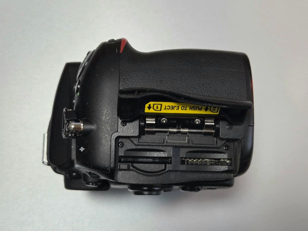 美品 Nikon デジタル一眼レフ D7100 ボディ