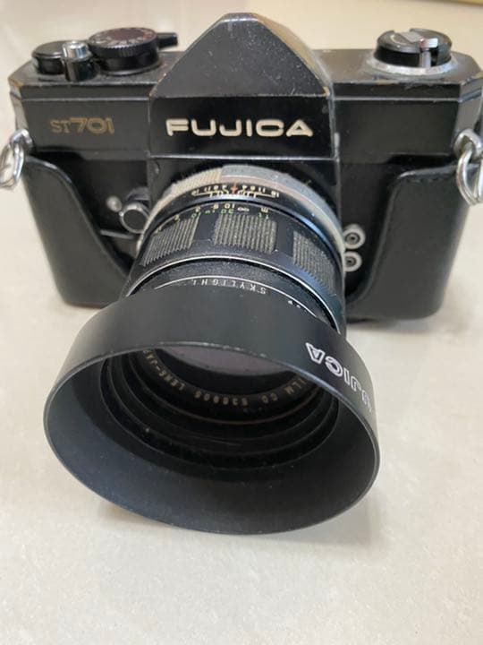 FUJICA のフイルムカメラになります！