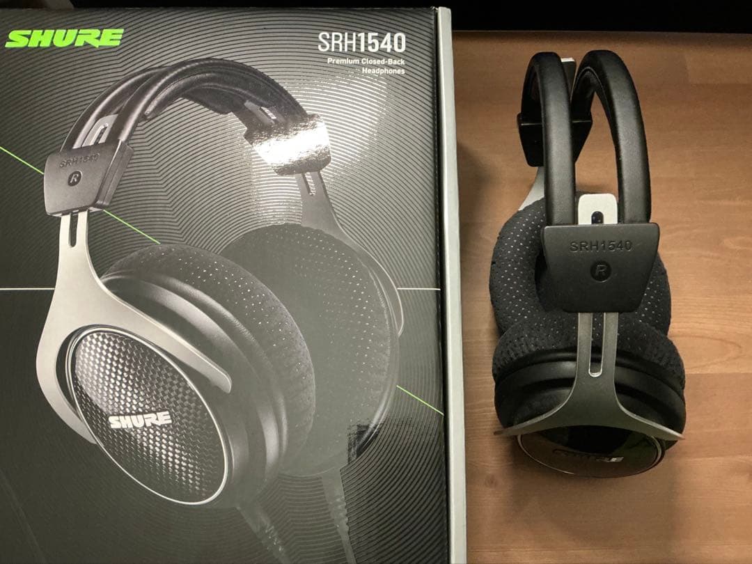 SHURE SRH1540 ヘッドホン　4.4mケーブル 未使用交換パッド
