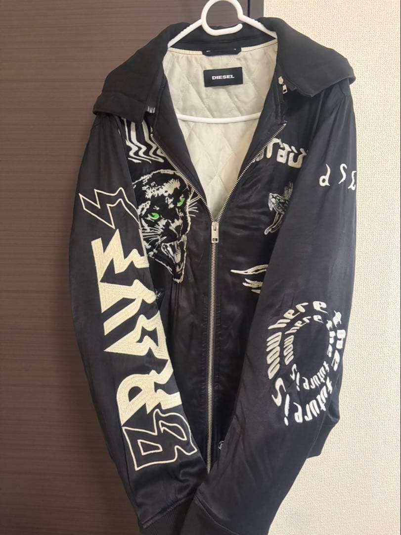 DIESEL パンサーグラフィックジャケット