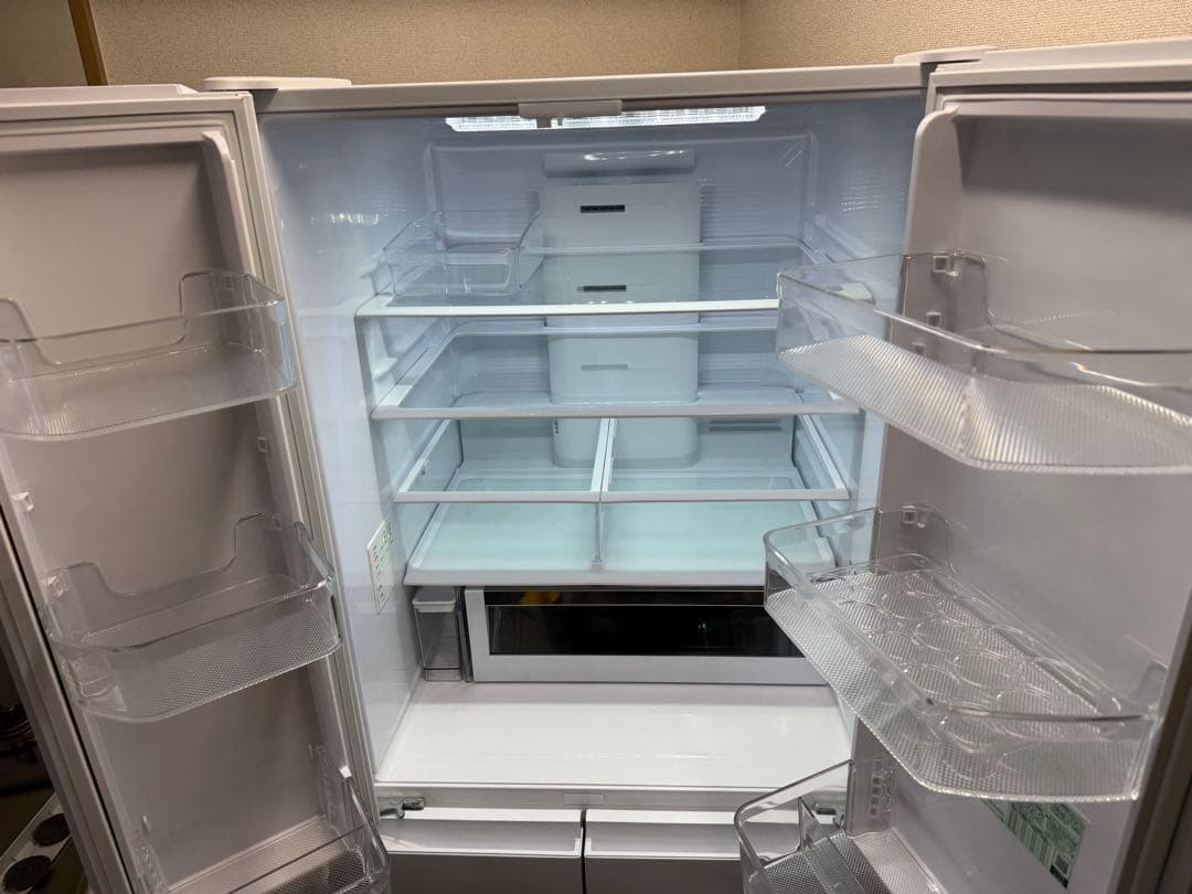 奈良発 日立 2025年製 フレンチ 6ドア冷蔵庫 570L VW57V （W）