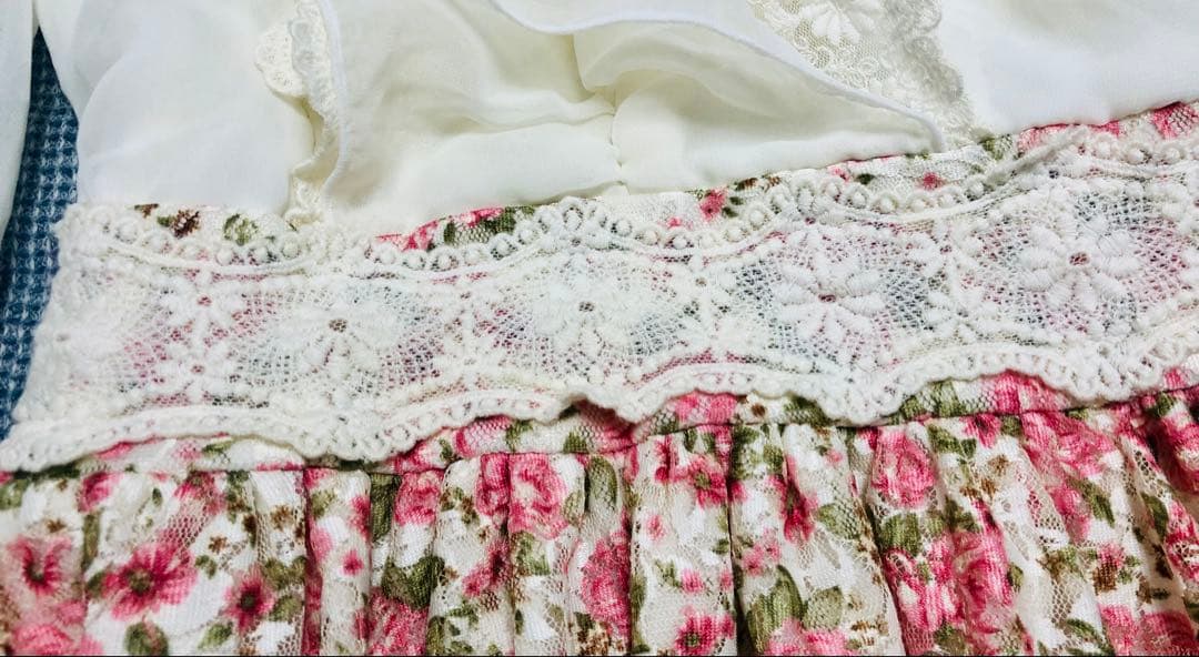 店舗限定LIZLISA花柄　フリルワンピース　ピンク薔薇　レース