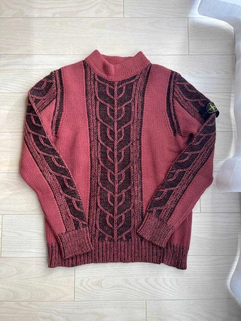 美品　Stone  ケーブル ニットセーター　L