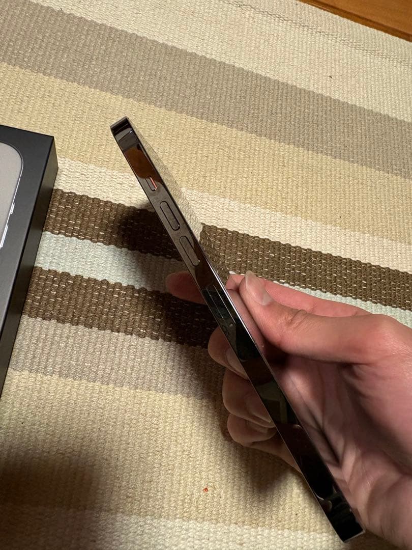 Apple iPhone １３ Pro Maxグラファイト 本体