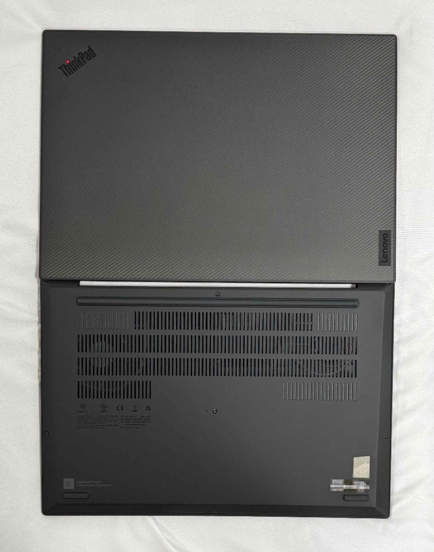 美品高性能 ThinkPad P1 Gen 6 OLED-i9/32GB/1TB