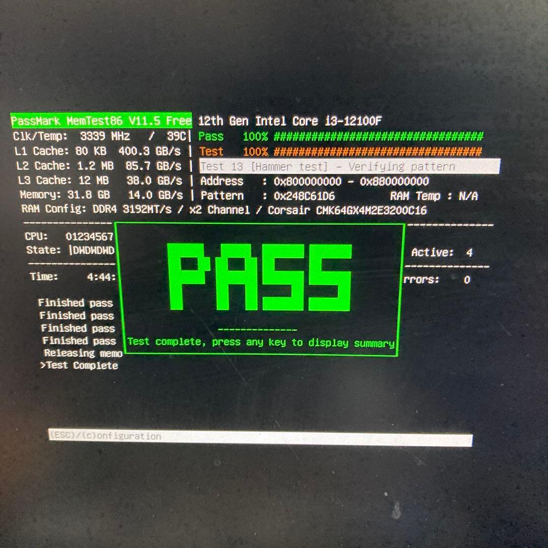 Corsair DDR4-3200 32GB×1 memtest＋OCCT1h