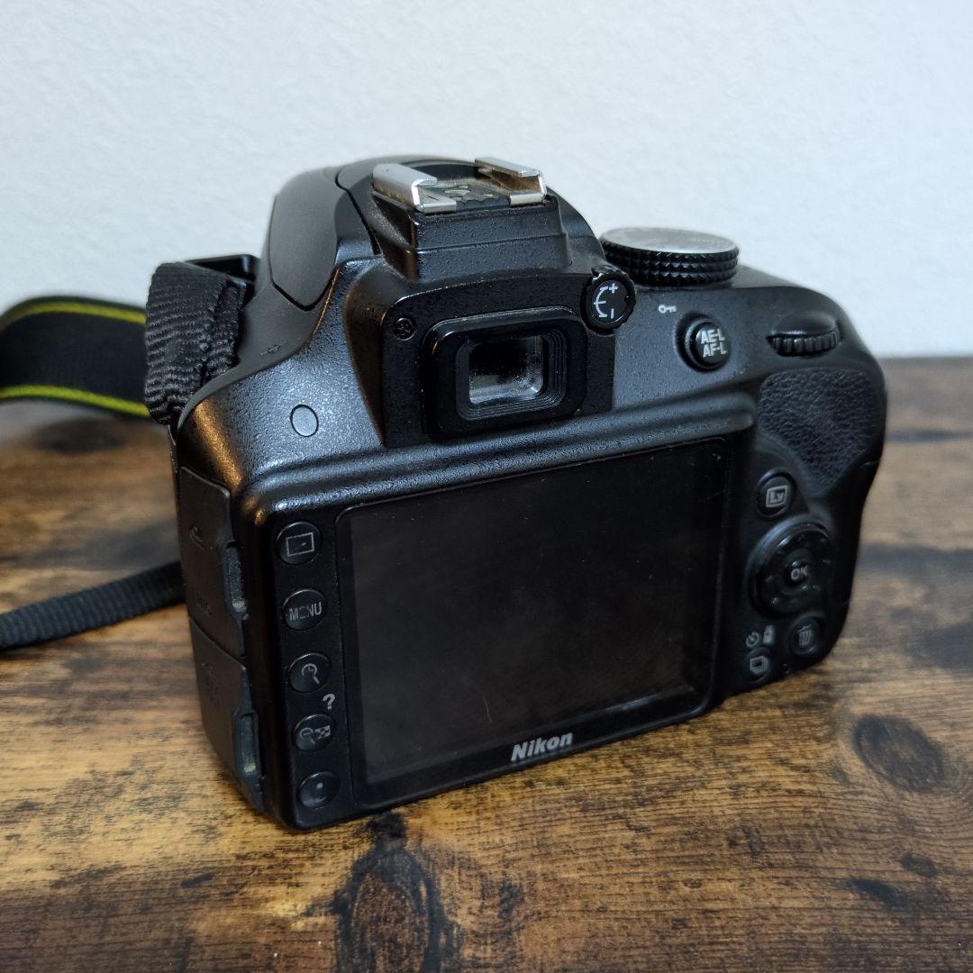 Nikon D3300 デジタル一眼レフカメラ レンズ付き