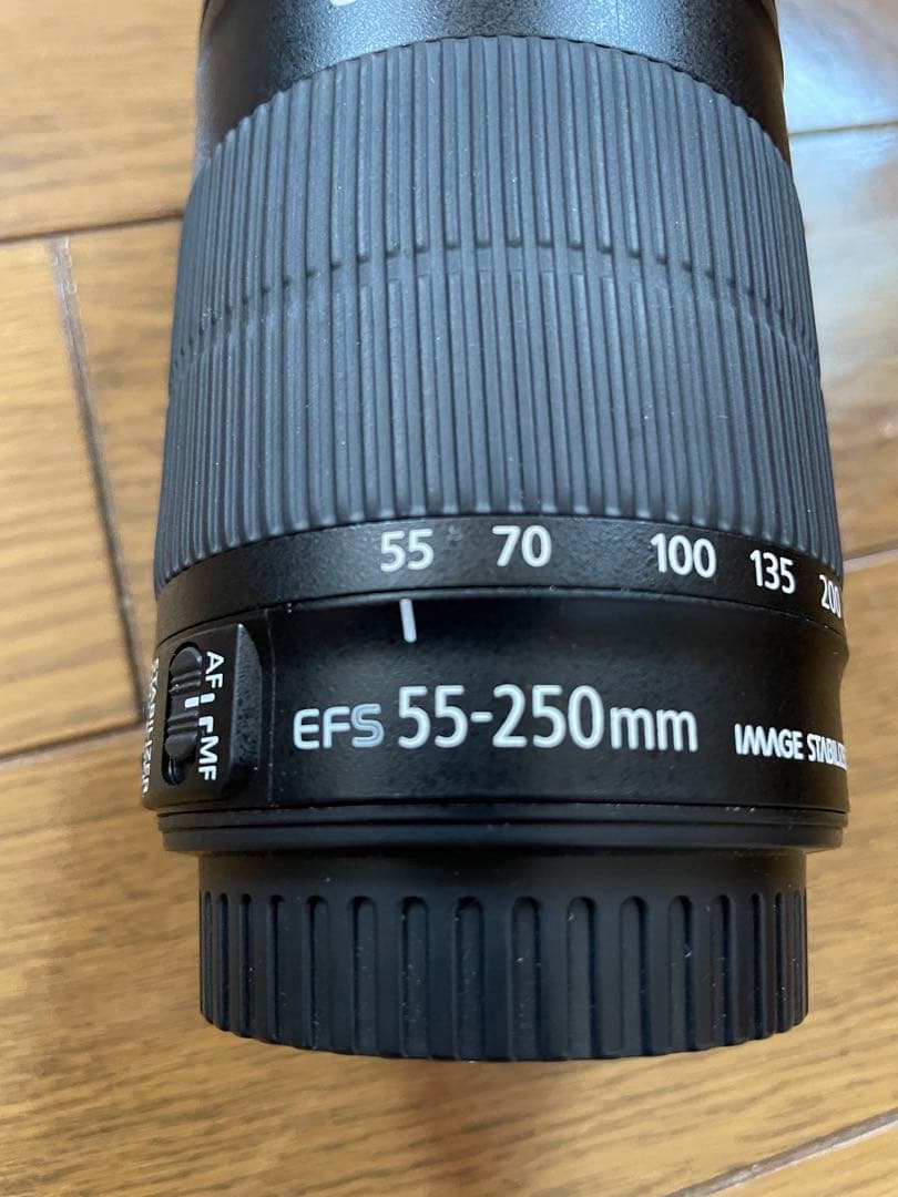 Canon EFS 55-250mm レンズ