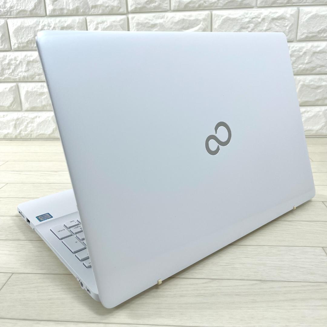 富士通 i3 新品SSD メモリ8 Windows11 ノートパソコン オフィス