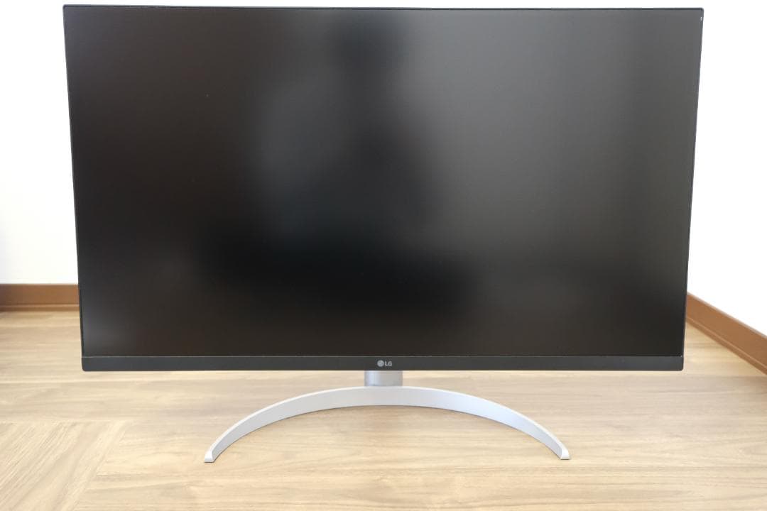 だいすけ　LG ディスプレイ 32UQ850V-W 31.5インチ