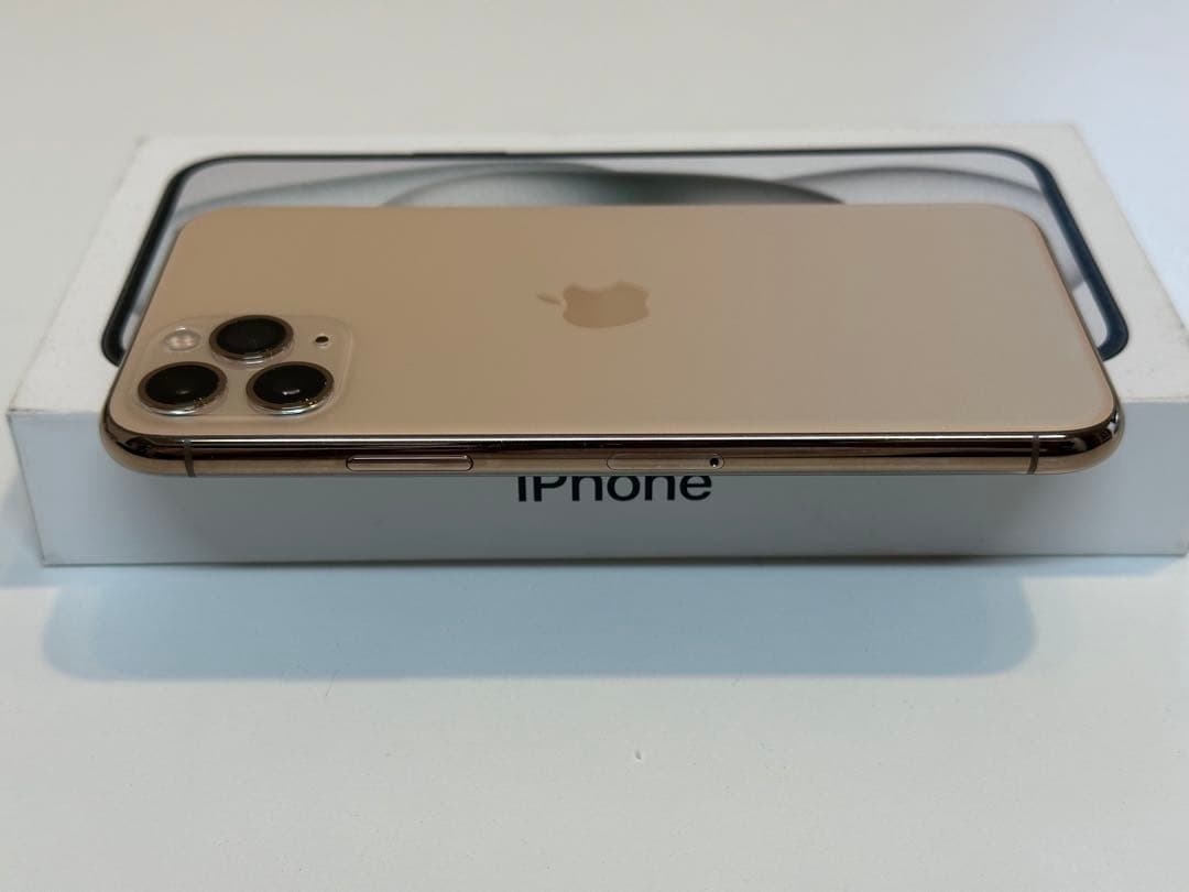 ※お正月大セール※ iPhone11pro 64GB ゴールド 美品