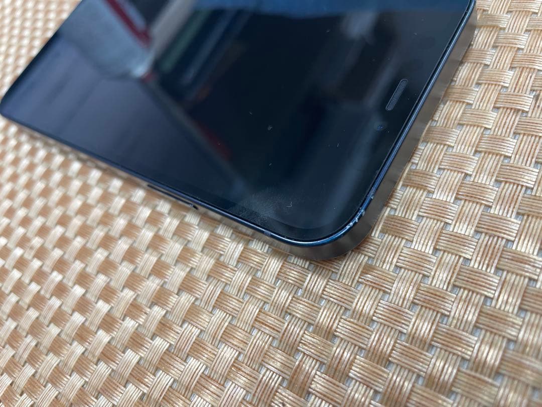 iPhone 12 128 GB ブラック SIMフリー【3423】