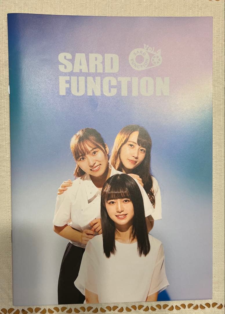 SARD UNDERGROUND 会報　ポストカード　ピンバッジ　ボールペン