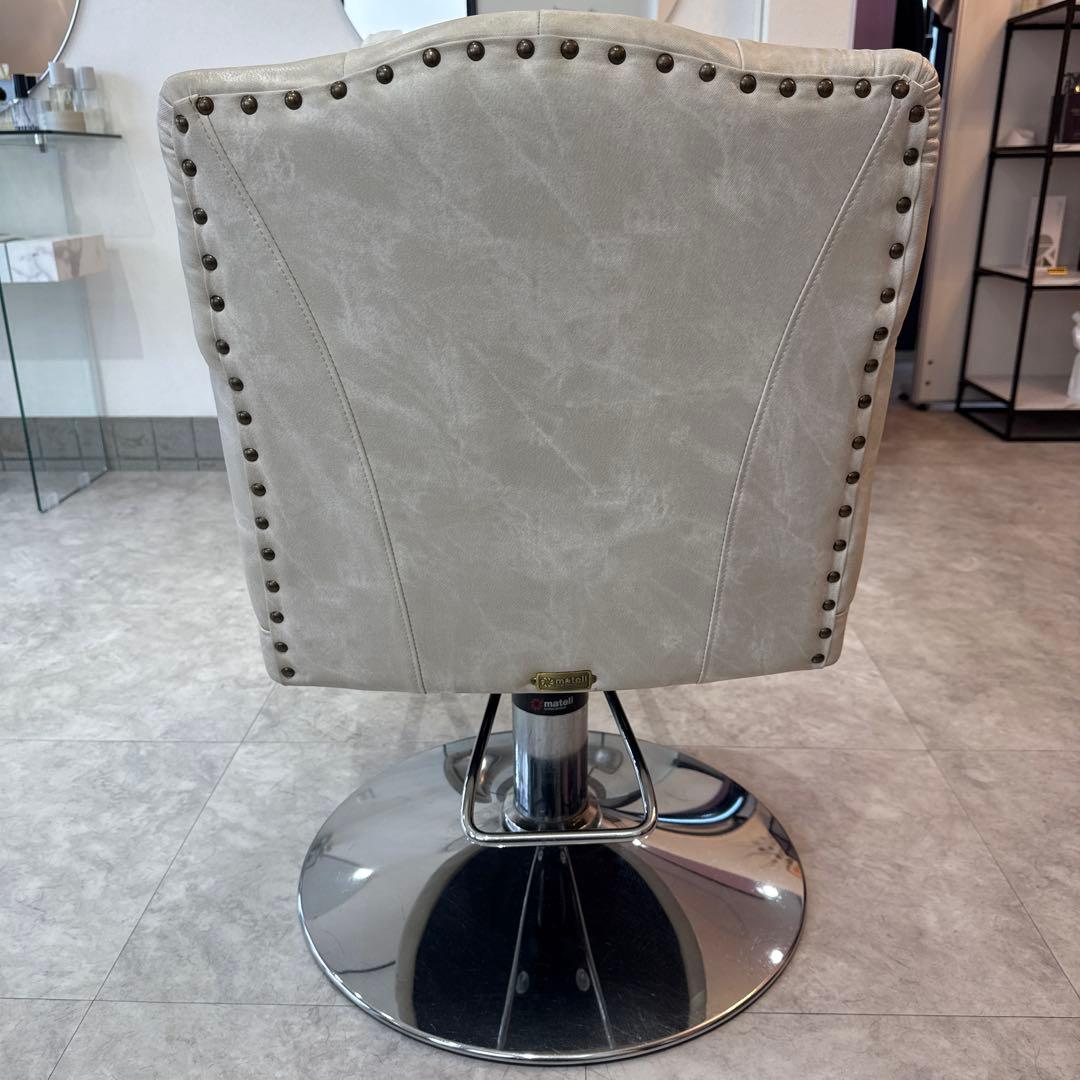 SAYAKA【中古】mateli美容室スタイリングチェア