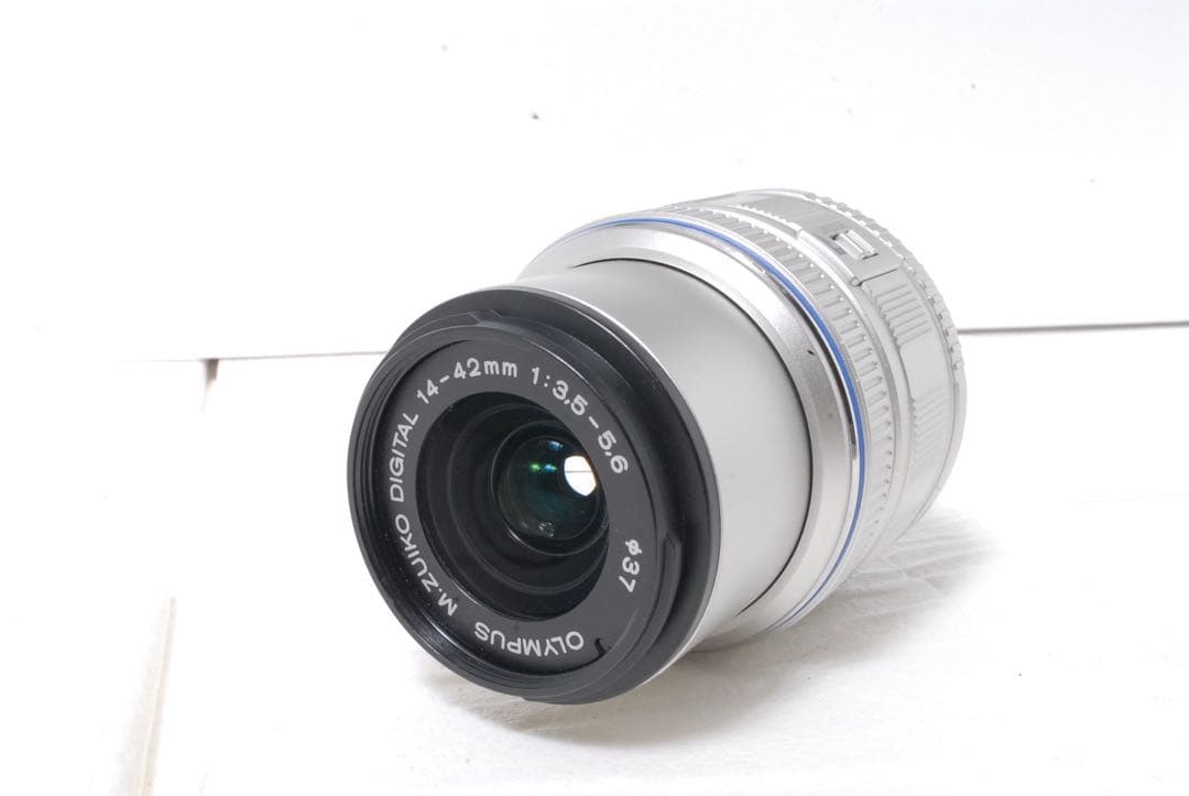 動作品❤️ショット数2496回✨ OLYMPUS E-PL2 ミラーレス一眼カメラ