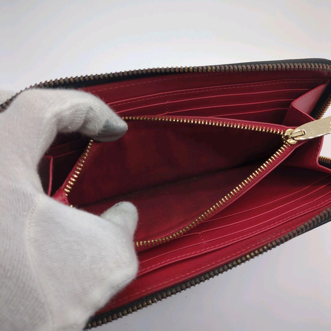 【良品】クリスチャンルブタン☆長財布 ラウンドファスナー パネトーネ スタッズ