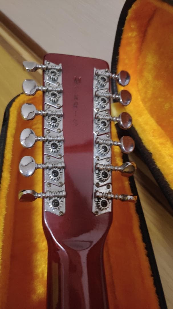 Morris B-18 (ケース付)+エレキギターlegend